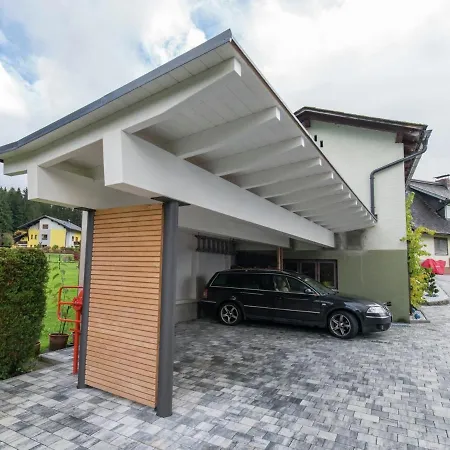 Apartment In Troepolach Near Nassfeld Gondola * Tröpolach