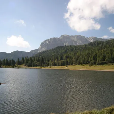 Apartment In Troepolach Near Nassfeld Gondola Daire *