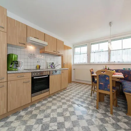 Daire Apartment In Troepolach Near Nassfeld Gondola
