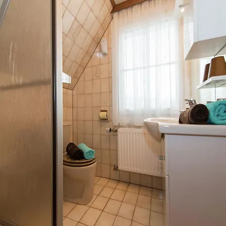 Daire Apartment In Troepolach Near Nassfeld Gondola *